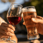 Geen verband tussen alcoholconsumptie en heupartrose